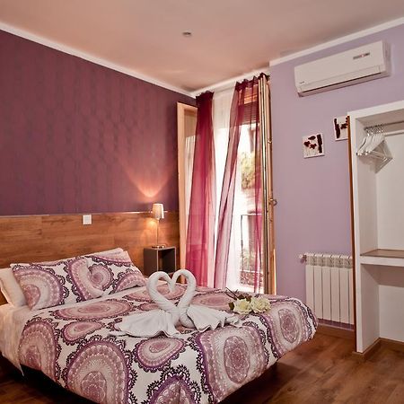 Hostal Abel Victoriano Madrid Exterior photo