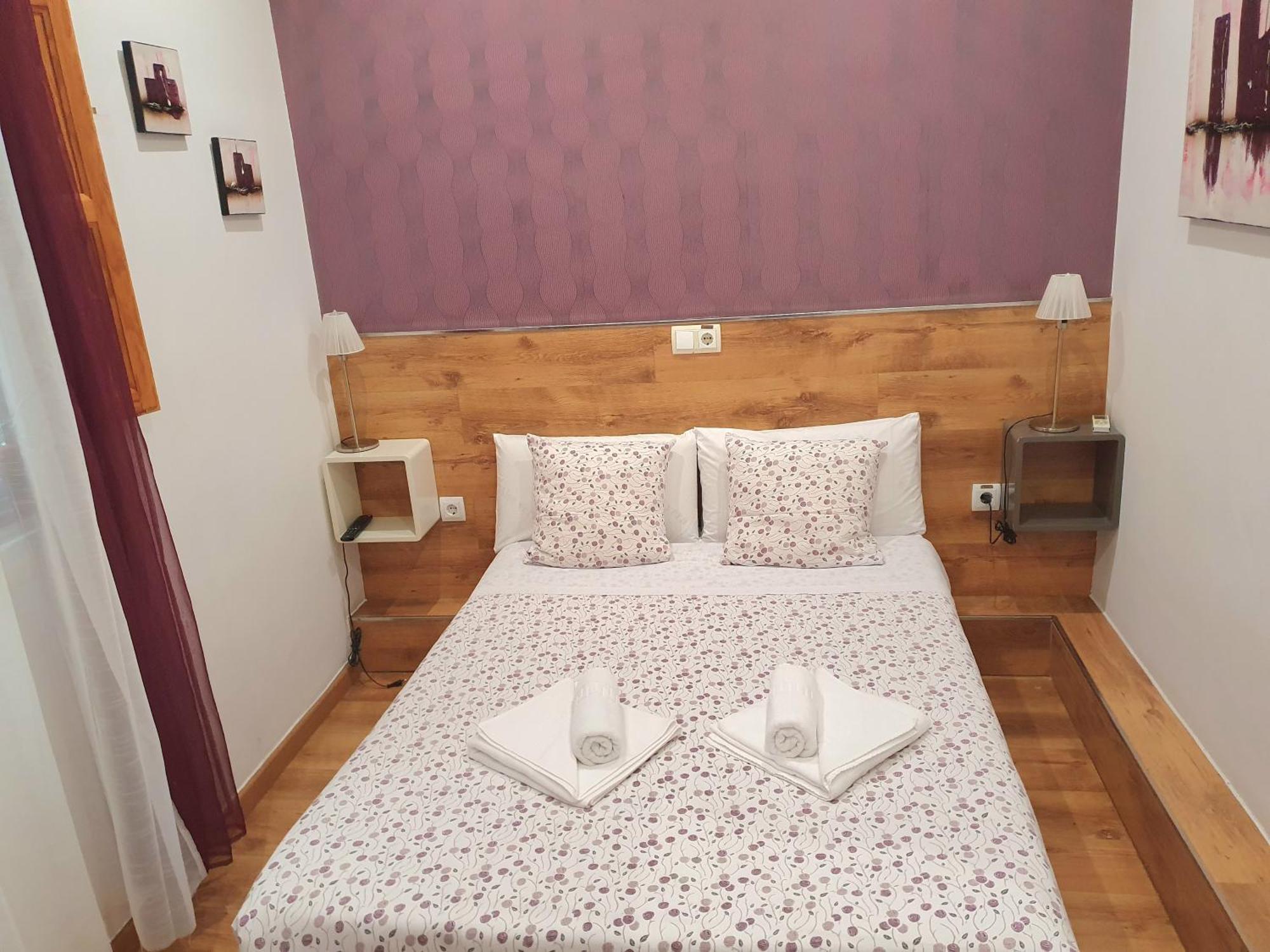 Hostal Abel Victoriano Madrid Exterior photo