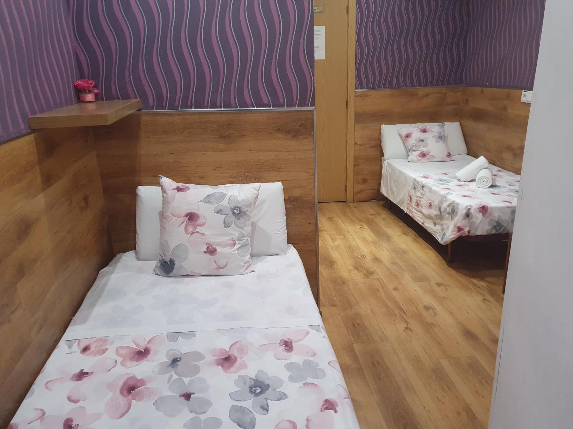 Hostal Abel Victoriano Madrid Exterior photo