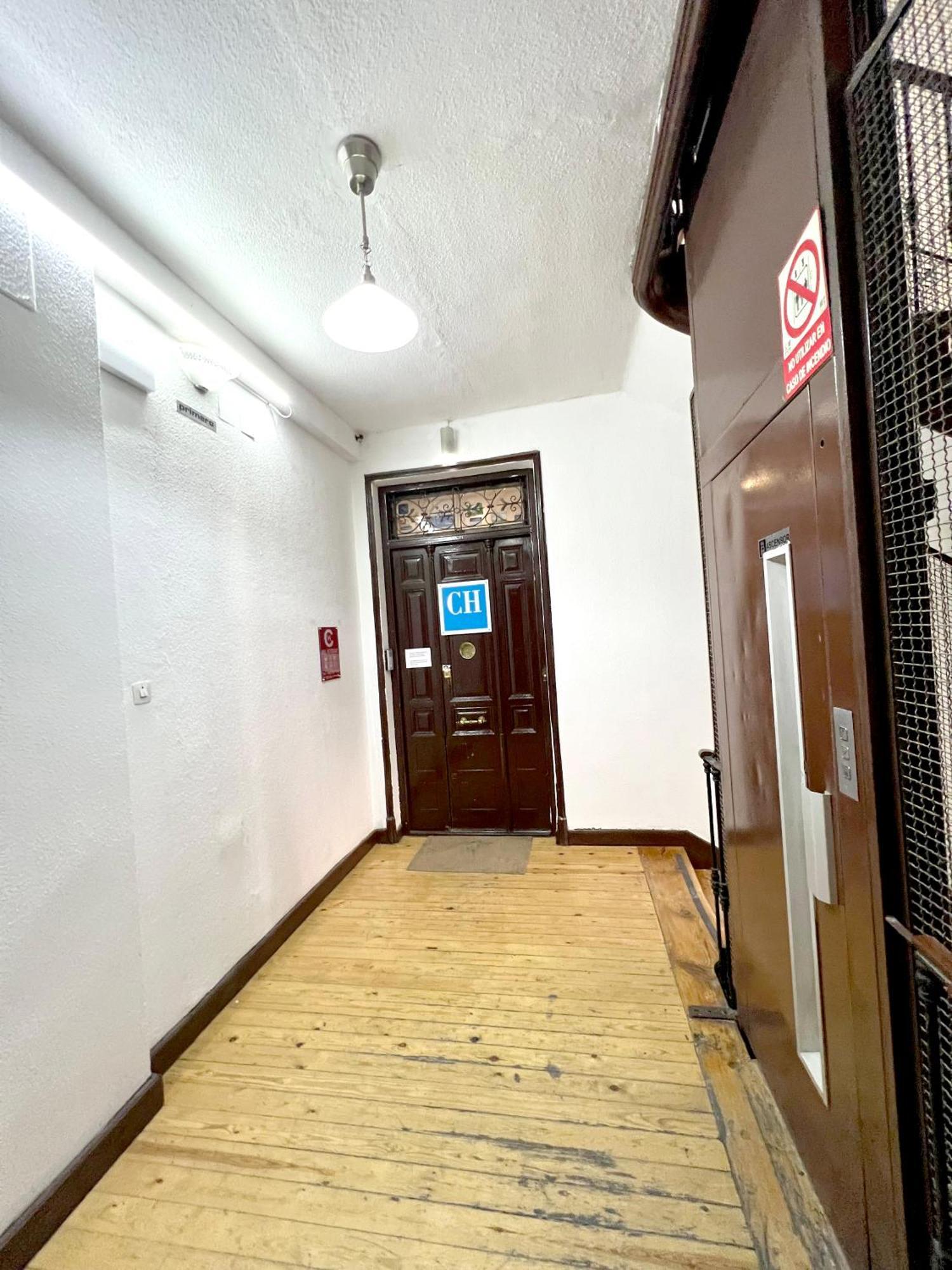 Hostal Abel Victoriano Madrid Exterior photo